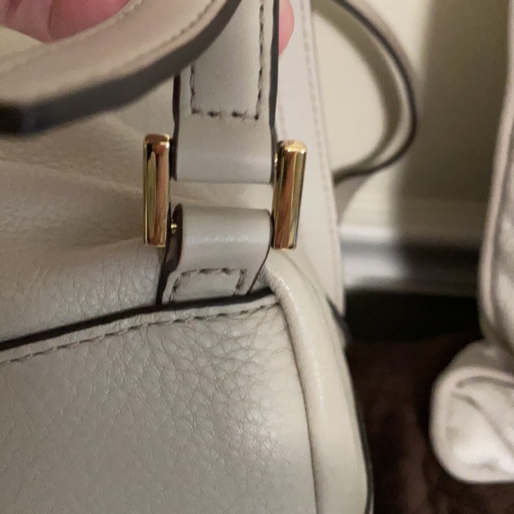 🔥VERY EUC- Authentic Michael Kors Raven Medium Backpack with dust bag🔥 - Picture 12 of 17